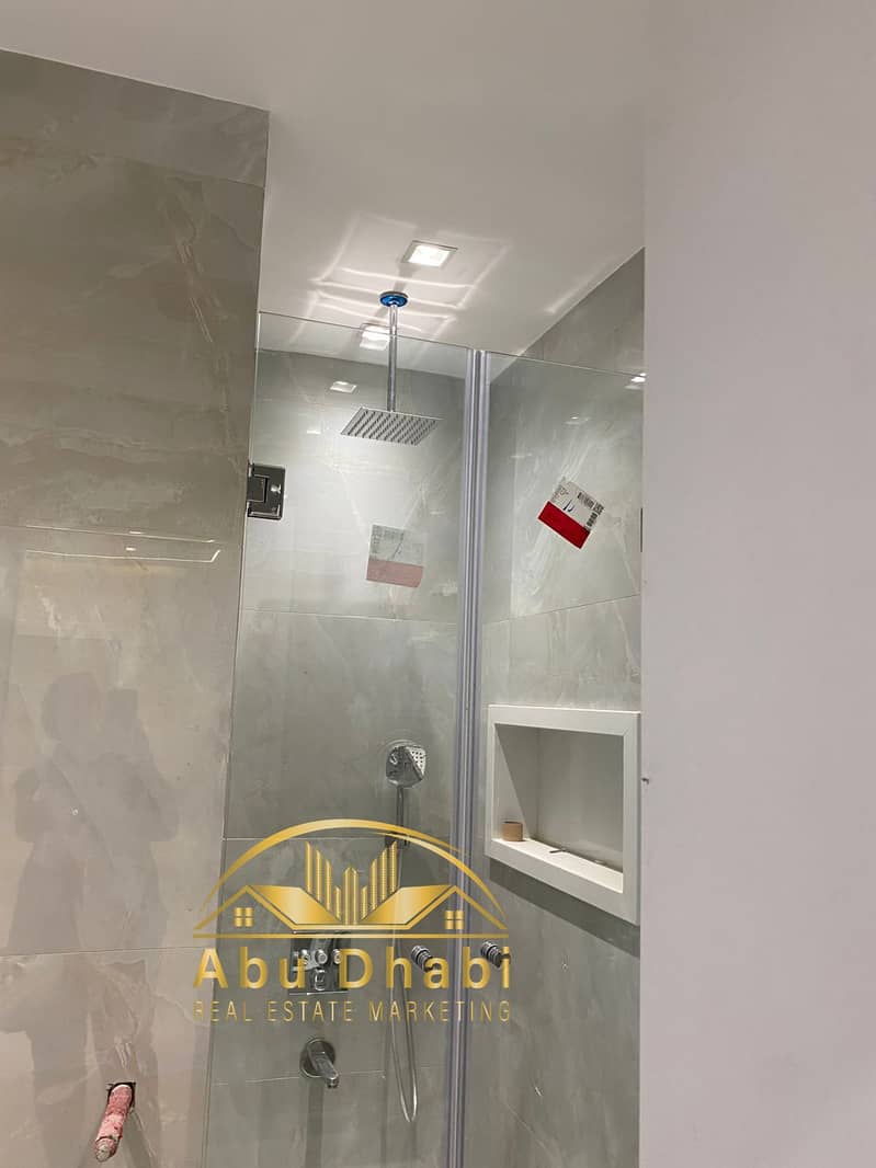 17 a35be029-a7d0-4baf-9f06-3e80bc4d7a05. jpg