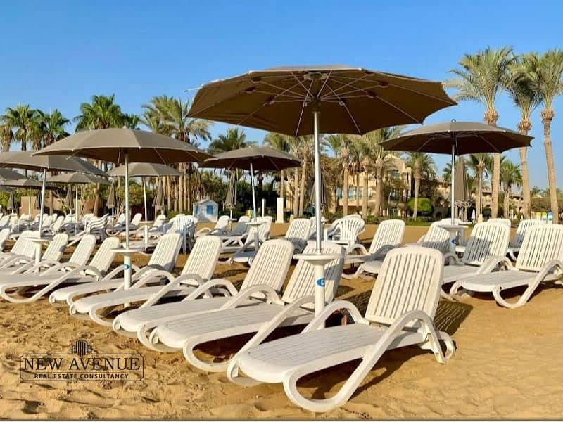 12 WhatsApp Image 2025-10-27 at 5.37. 18 PM (3). jpg