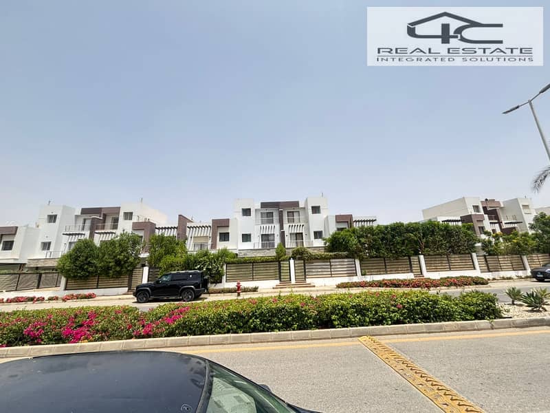 4 WhatsApp Image 2025-06-04 at 1.45. 49 PM. jpeg