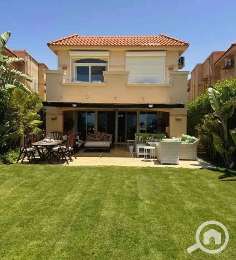 13 221df496-74b7-4c29-a067-8d202984fa50. jpg