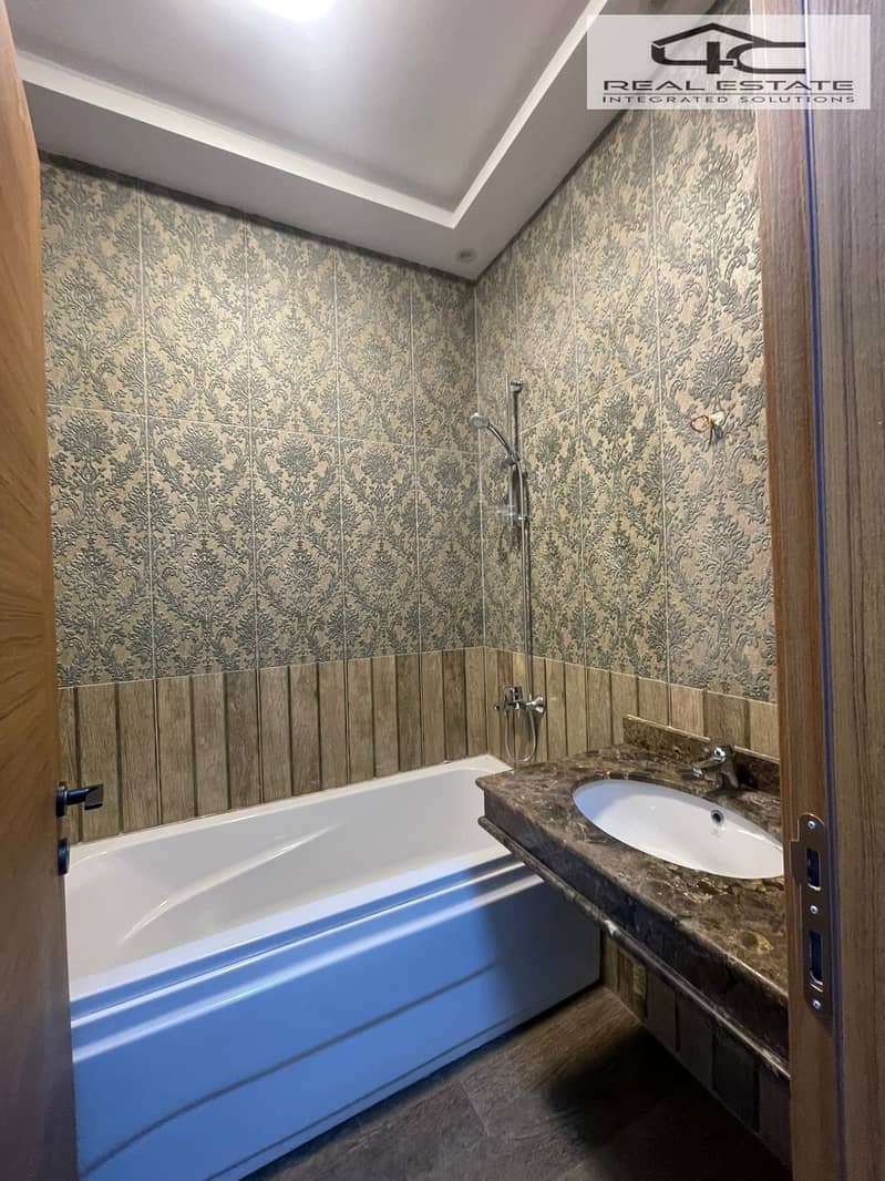 10 WhatsApp Image 2025-10-30 at 7.59. 59 PM. jpeg