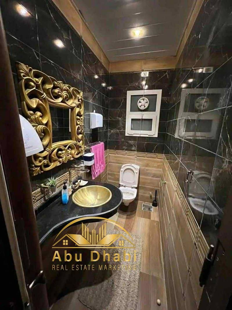 7 112cc30c-a9bd-47d4-a285-e9a803d03e53. jpg