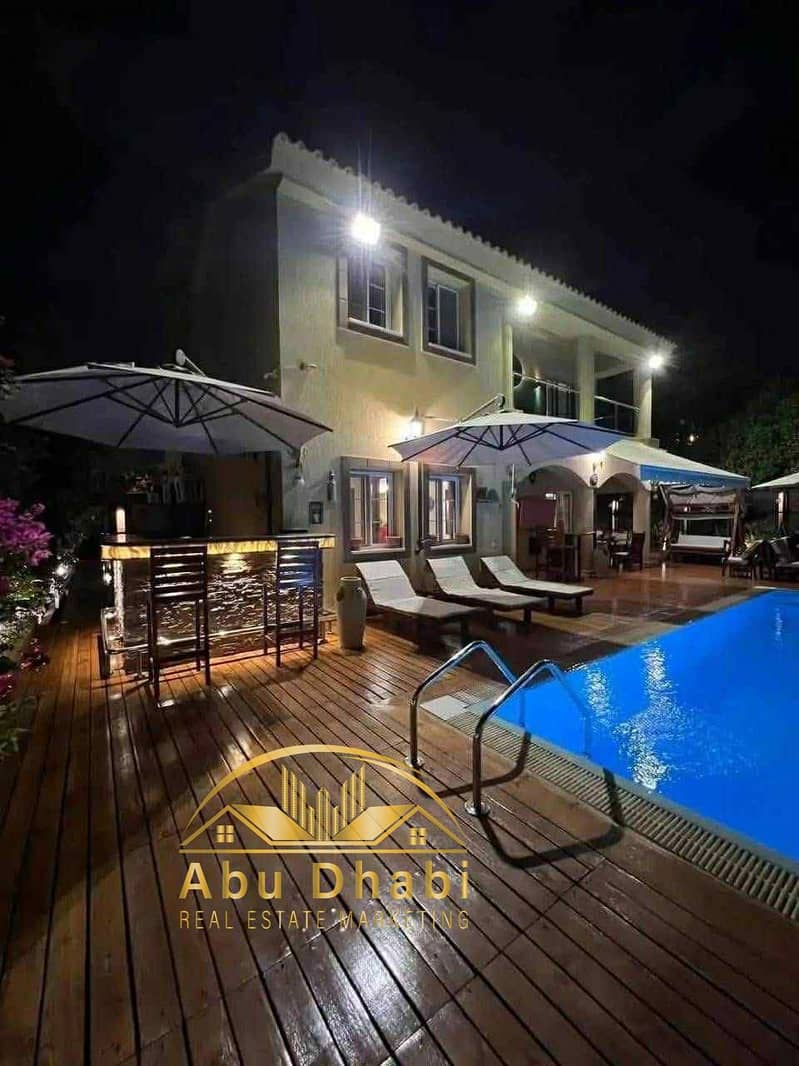 11 3d3b3b75-1e42-48ad-b65e-92aab09fcad2. jpg