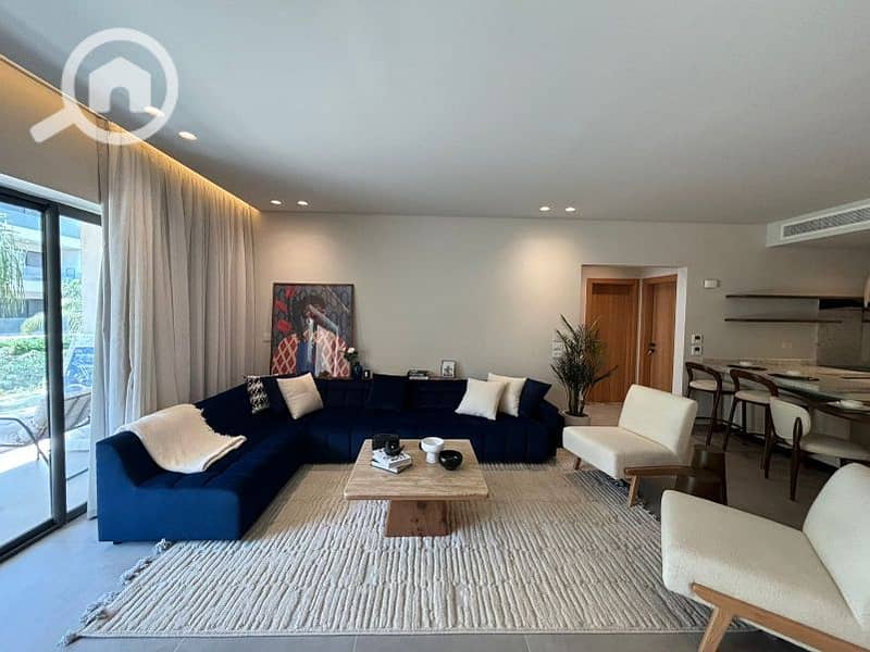 12 c7a03782-d54c-4332-aaeb-c23d19267f66. jpg