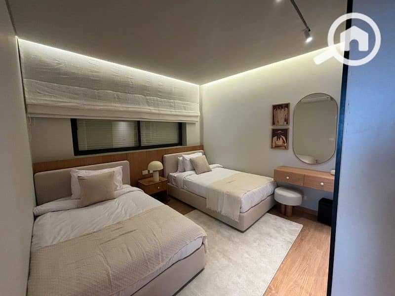 16 ec20b6a8-7900-471d-8407-43421522ff46. jpg