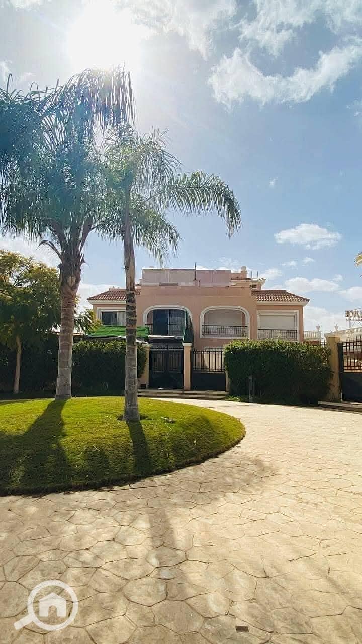 7 FB_IMG_1762275250579. jpg