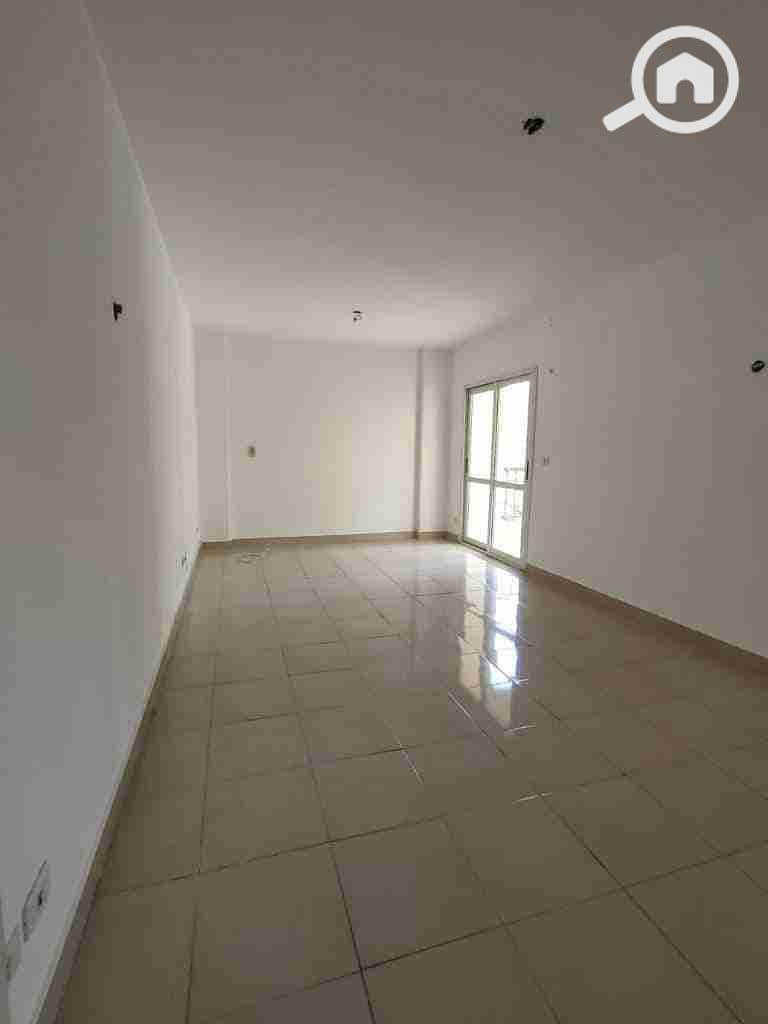 2 FB_IMG_1682628258261. jpg