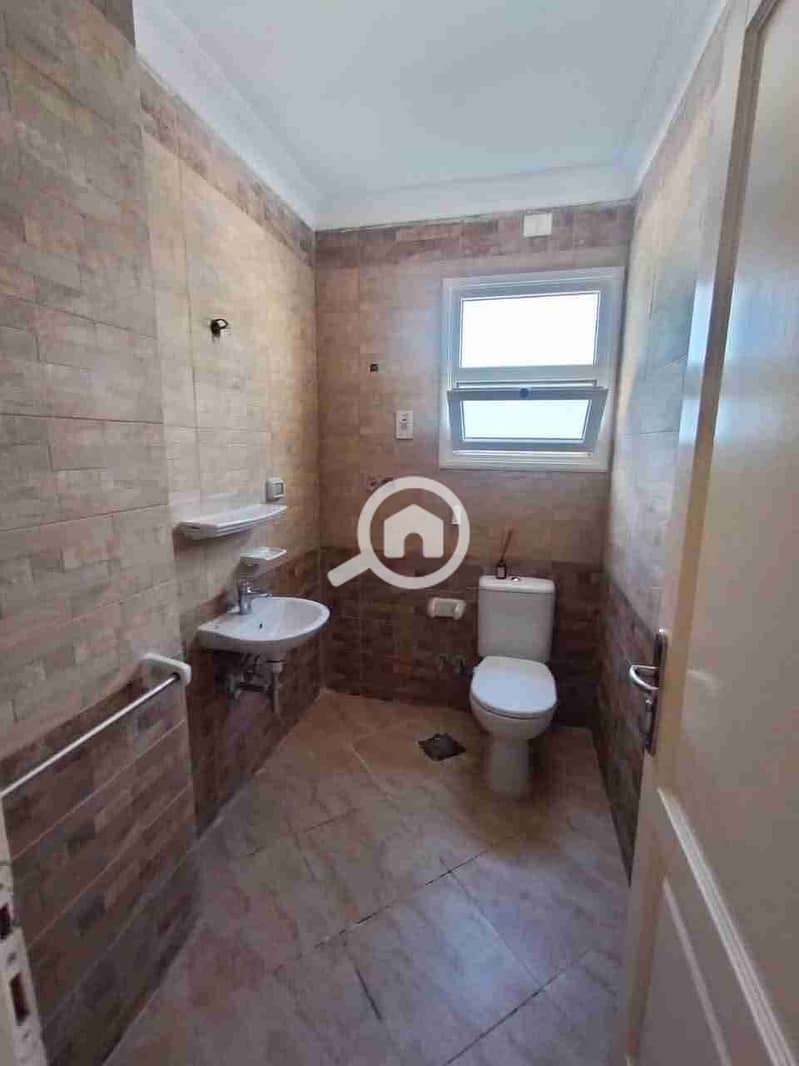 4 FB_IMG_1734822631619. jpg