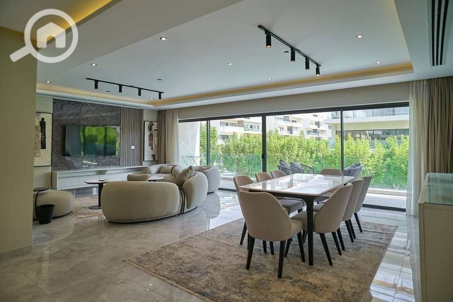 4 574578727_122160433376685298_384810502454891007_n. jpg