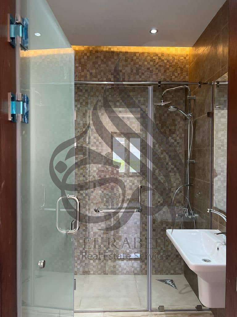 4 WhatsApp Image 2025-11-03 at 2.00. 05 AM (3). jpeg