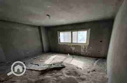 3 8049063-e4be4o. webp