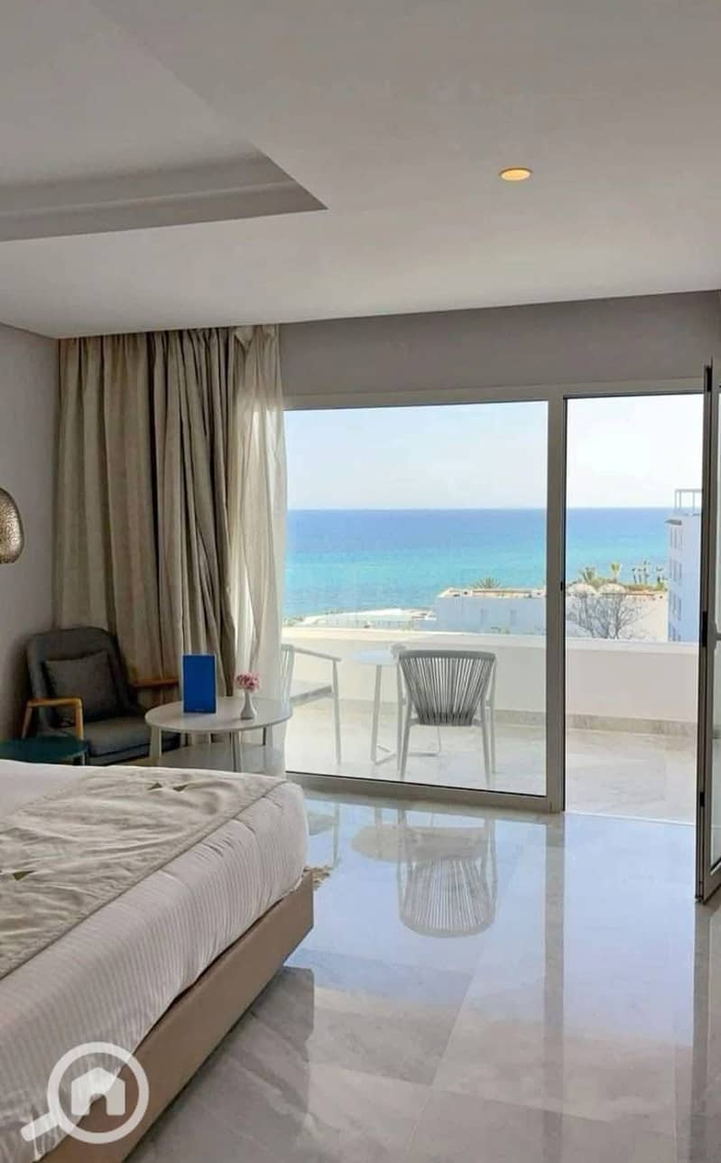 5 FB_IMG_1762278222676. jpg