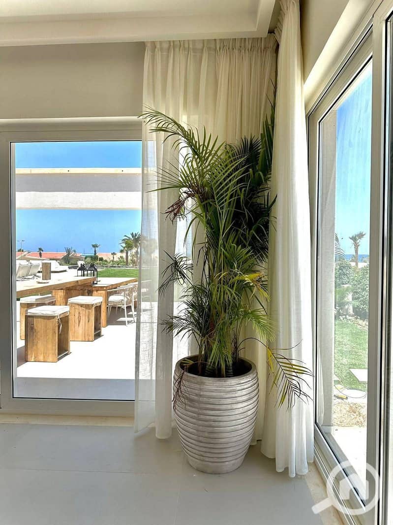 6 FB_IMG_1762278232656. jpg