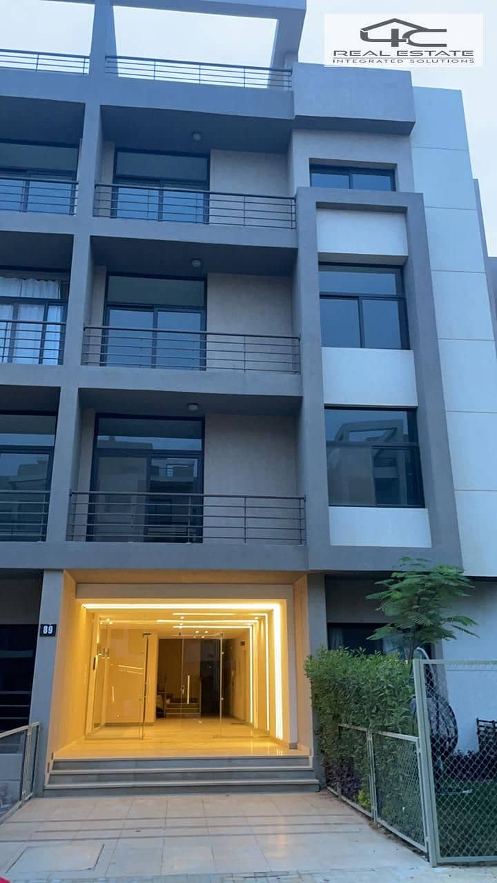 6 WhatsApp Image 2025-11-04 at 12.20. 34 PM (3). jpeg