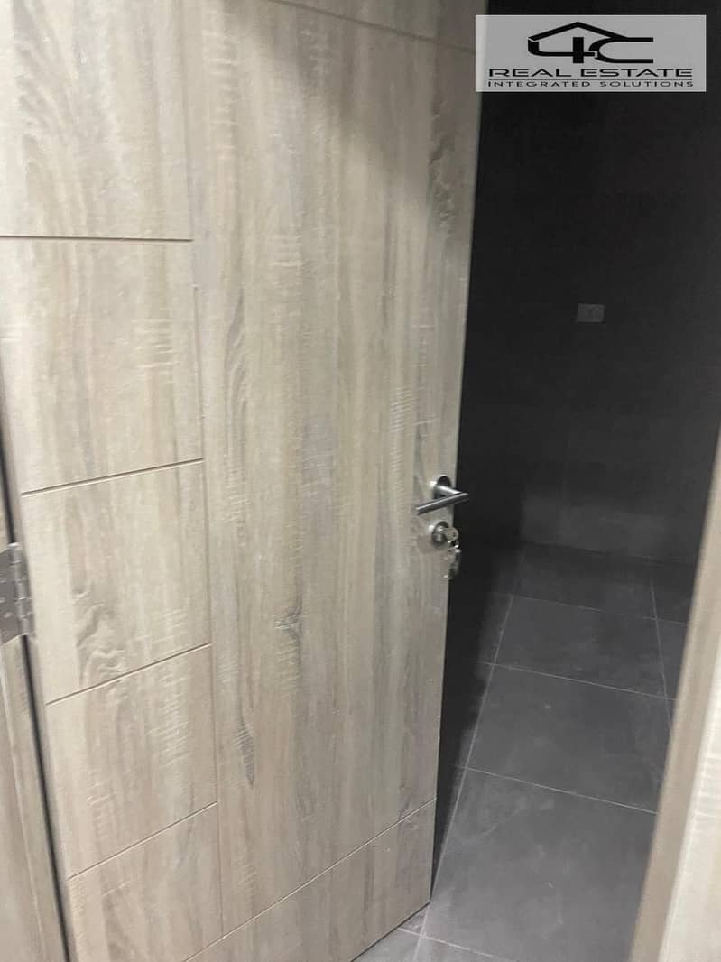 9 WhatsApp Image 2025-11-04 at 12.20. 17 PM. jpeg