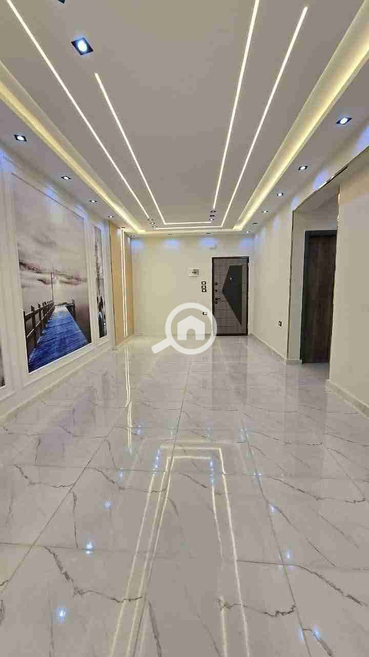 1000423061. jpg 1000423061. jpg