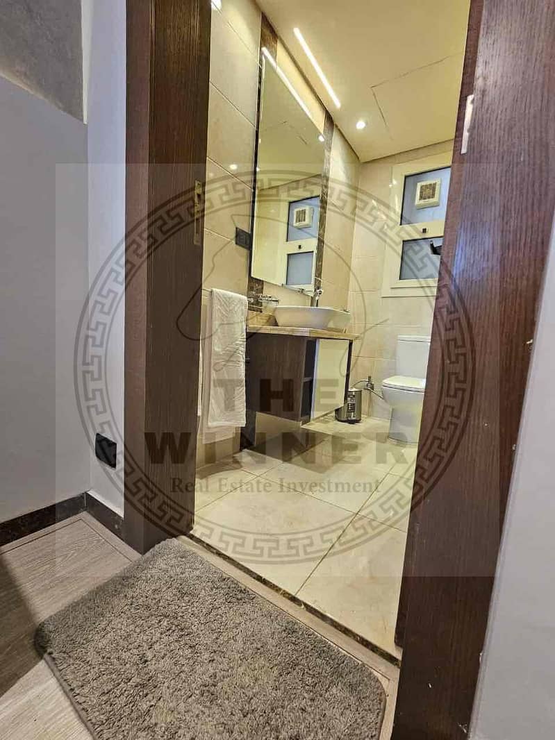 23 1f432739-f961-4ddb-ba93-56dea04f69d9. jpg