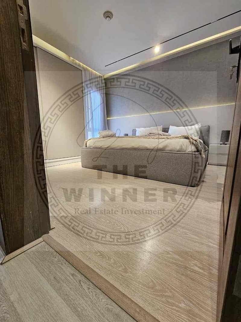 25 cca0ecca-f2f9-4d2f-80cc-a629e1e4476f. jpg