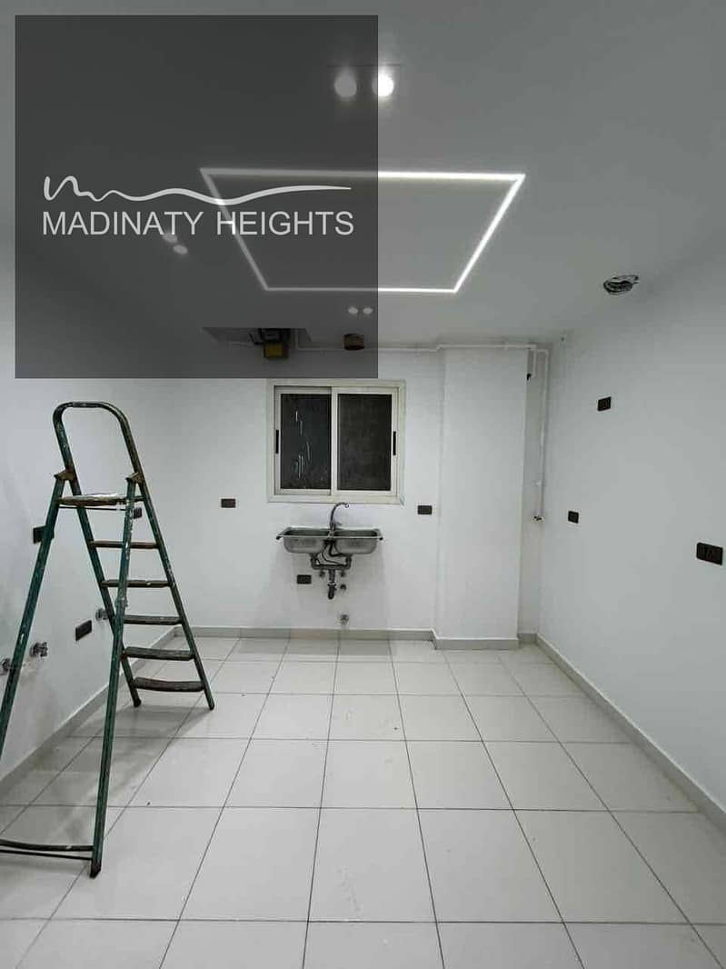 9 bdf9639e-b457-4ac4-b451-730c7d7e69d6. jpg