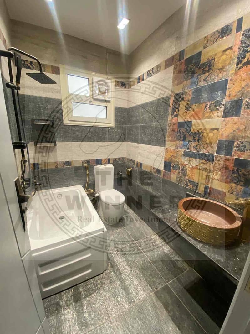 7 d1e2a8df-12e7-4876-9557-481f980df5c6. jpg