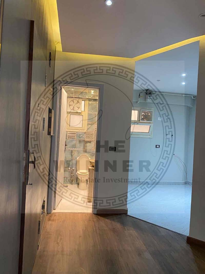 10 d1d868af-3283-49ff-96d9-ed7b380449dc. jpg