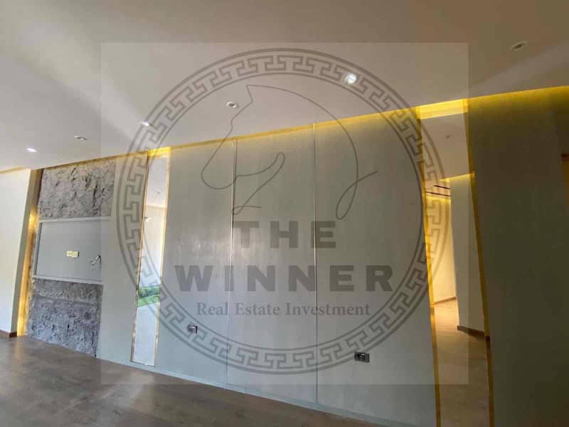 13 59579aa3-8269-4edc-9f7c-e2e5a1b36577. jpg