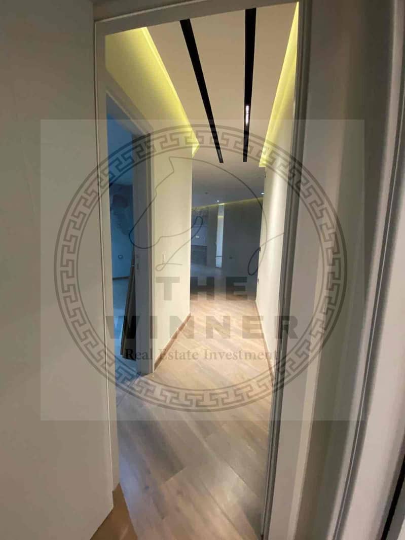 19 13fd283a-907d-41ee-a271-133c92d1b3bb. jpg