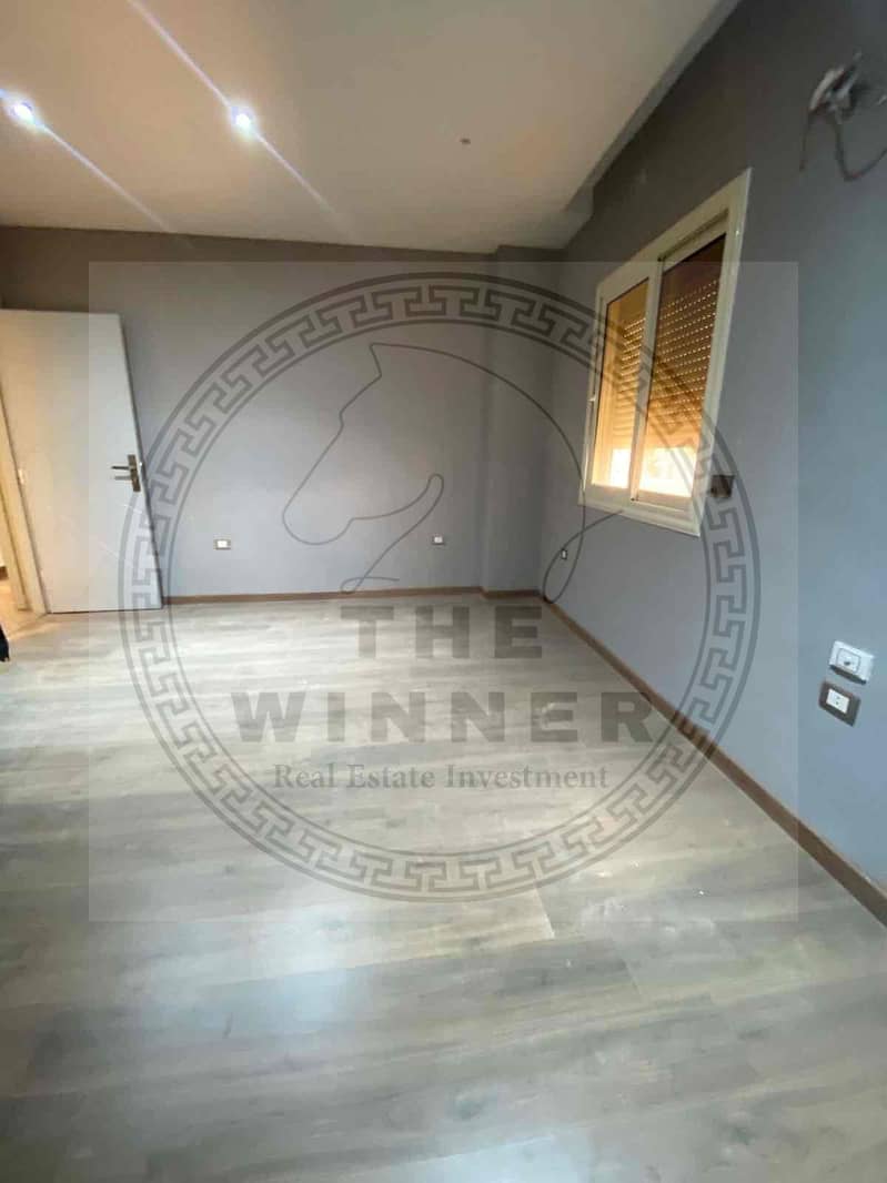 23 8ebdf7b5-bbc7-4d9a-8805-be0d163814c9. jpg