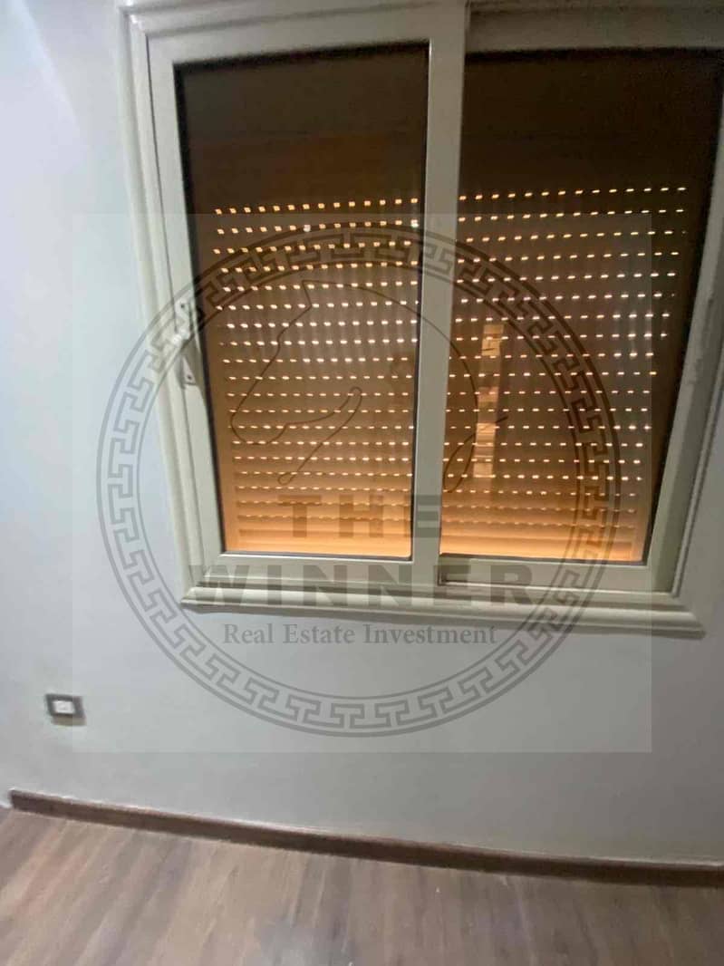 25 7f33626b-7cc8-4823-8057-0a5f4c46673f. jpg