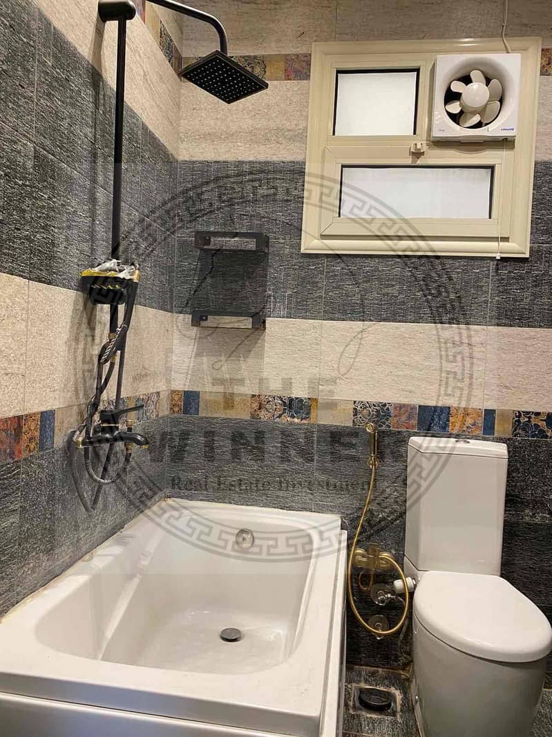 26 1a80ebea-96e6-40ed-9c58-ed0188057fd8. jpg