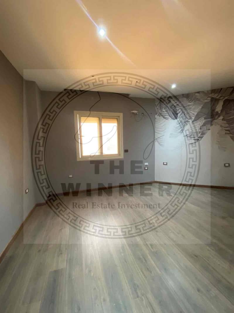 29 e86eb0b7-a15f-4e02-921d-1aa79e70b235. jpg