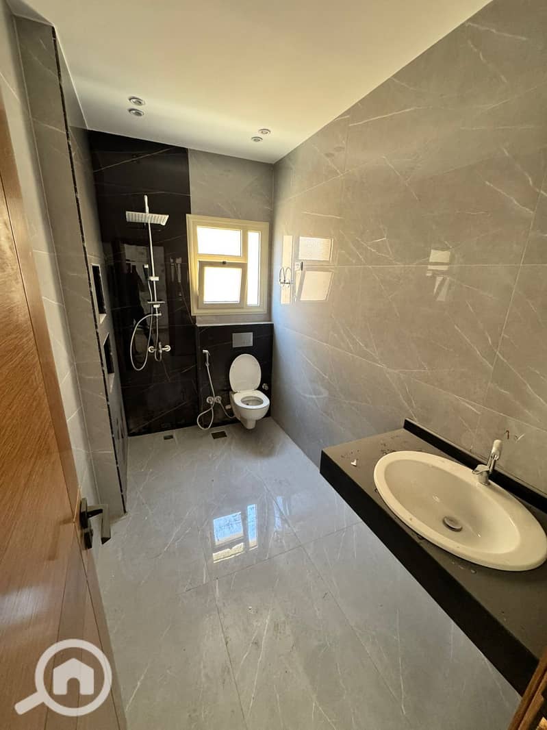 8 IMG-20251104-WA0041. jpg