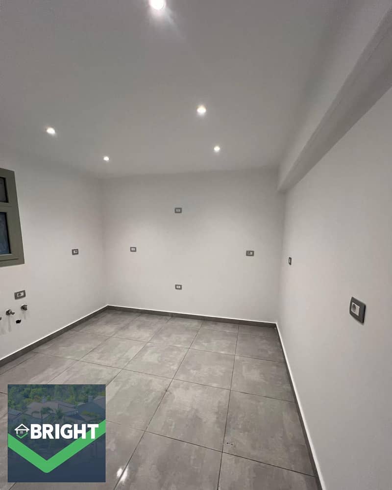 5 WhatsApp Image 2025-11-03 at 10.09. 16 PM (2). jpeg