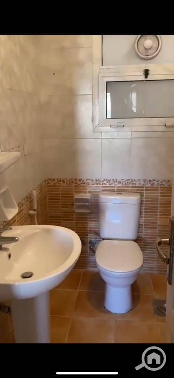 12 WhatsApp Image 2025-11-04 at 9.49. 13 PM. jpeg