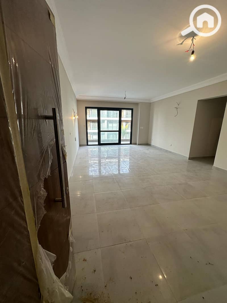 15 490354414_599994353054901_5665687345276391542_n. jpg