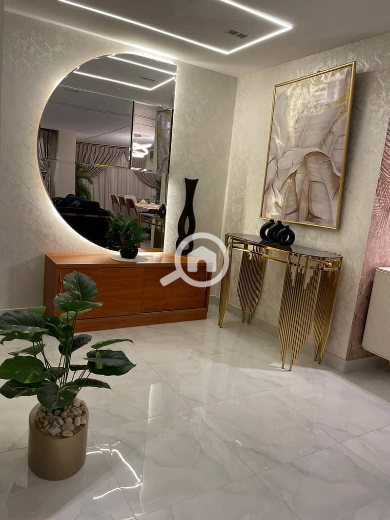 7 1744d9e0-e97e-4ca7-89da-99e8265c7633. jpeg