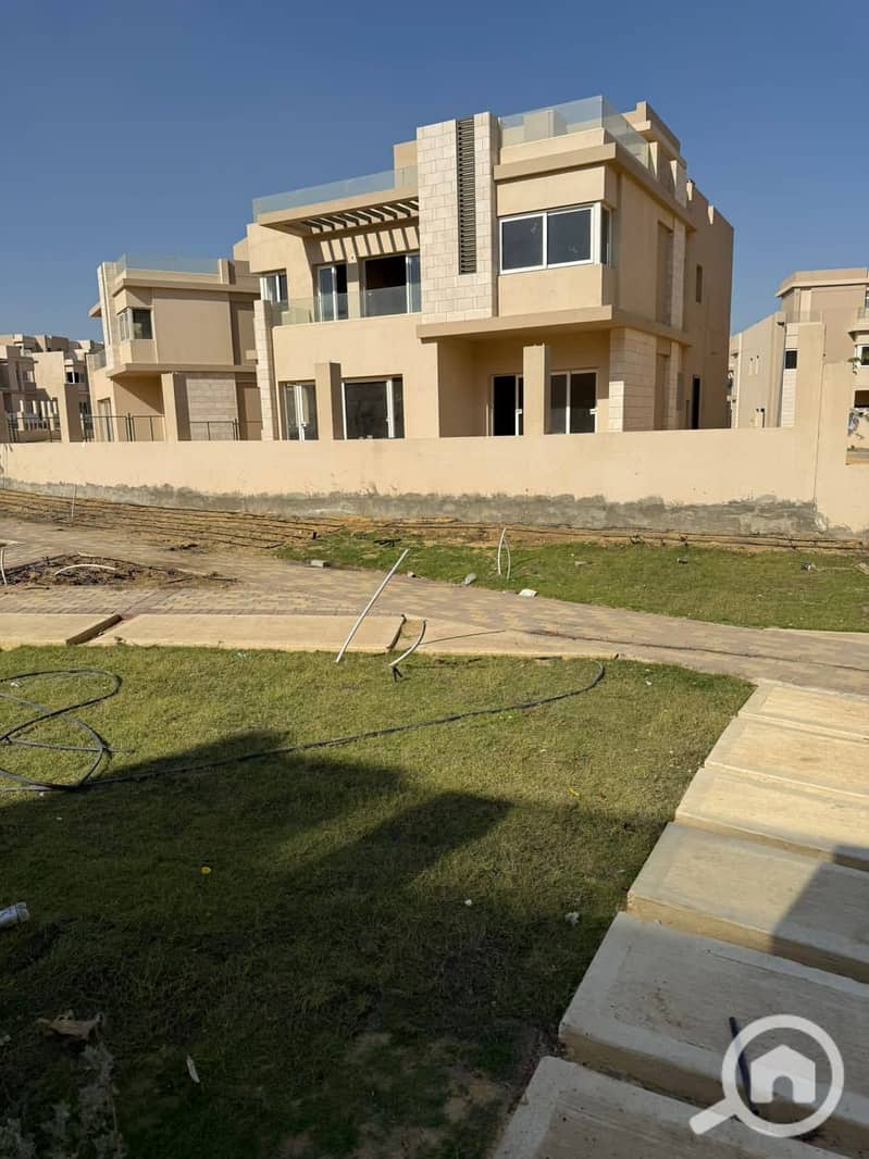 2 2834e85d-1f2c-4277-a261-6cfb5be56066. jpg