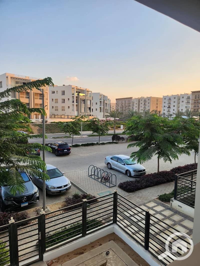 d9be44ba-d556-4b80-9b32-bd31050933eb. jpeg