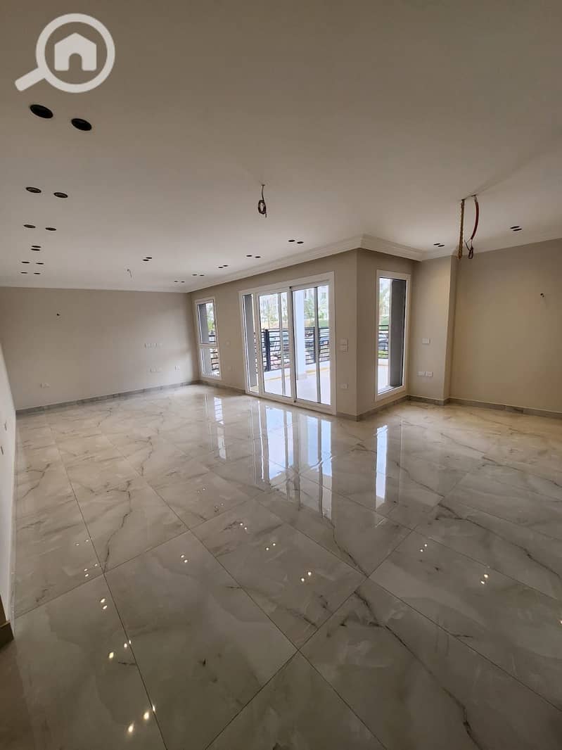 4 25a05ee4-e721-40fe-bfca-efdf1b27ed70. jpeg