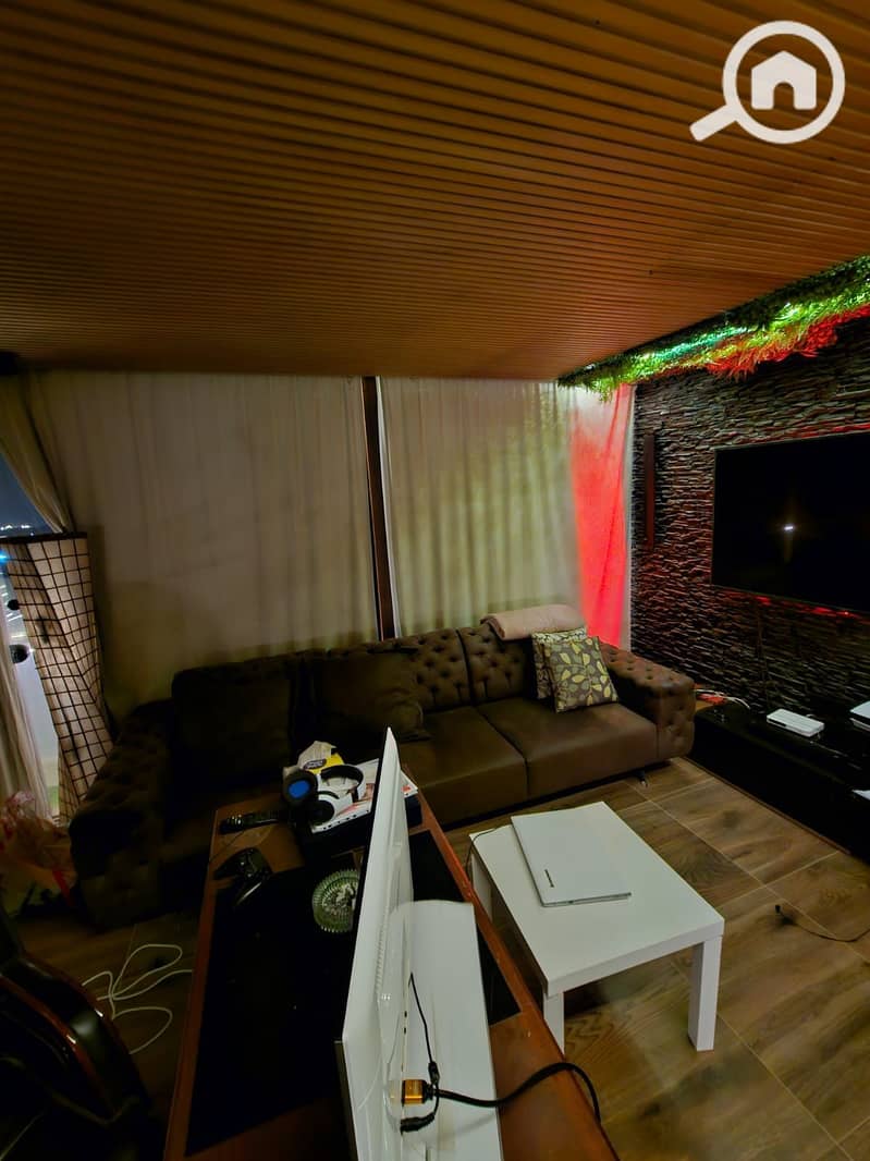 8 0e6893c9-736d-4e68-9430-f46c2714165e. jpeg