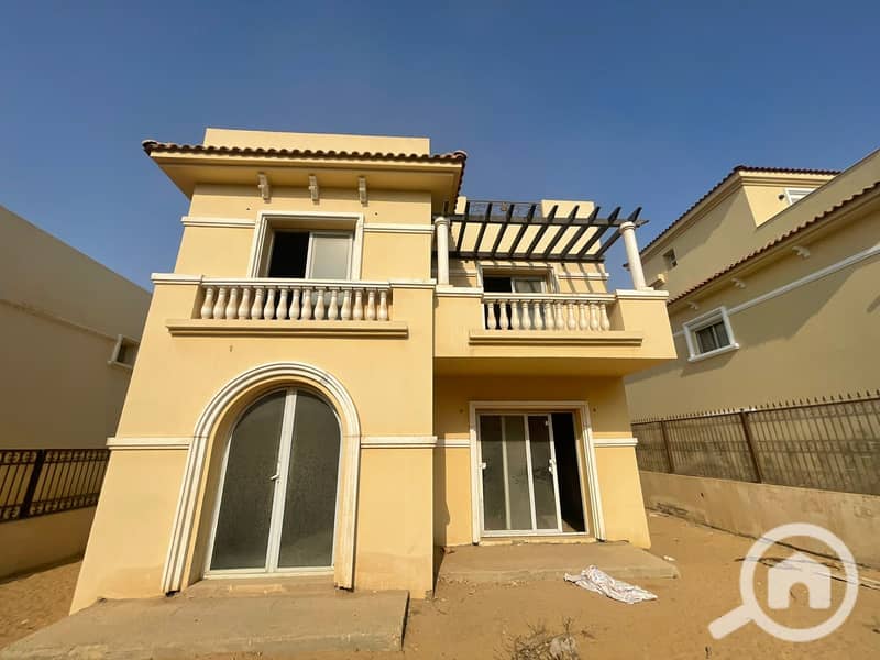 7 c2748844-7a14-4e96-a403-1fe3cca9079d. jpeg