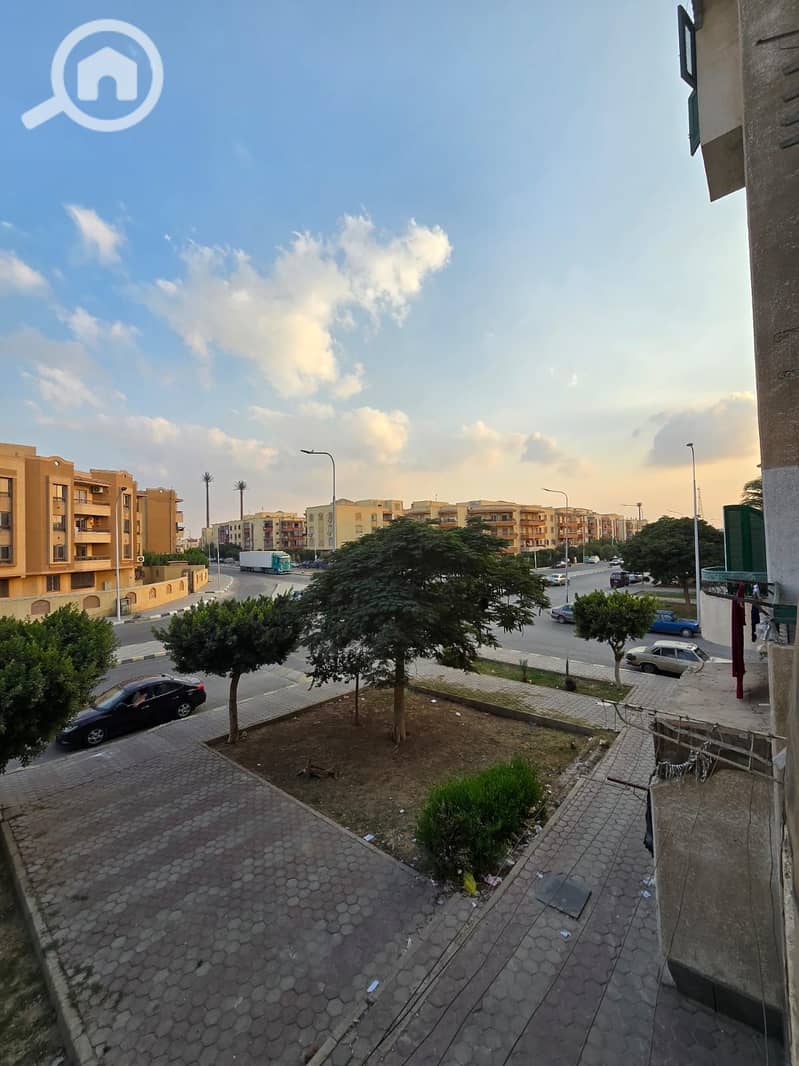 4 WhatsApp Image 2025-10-15 at 09.58. 14. jpeg