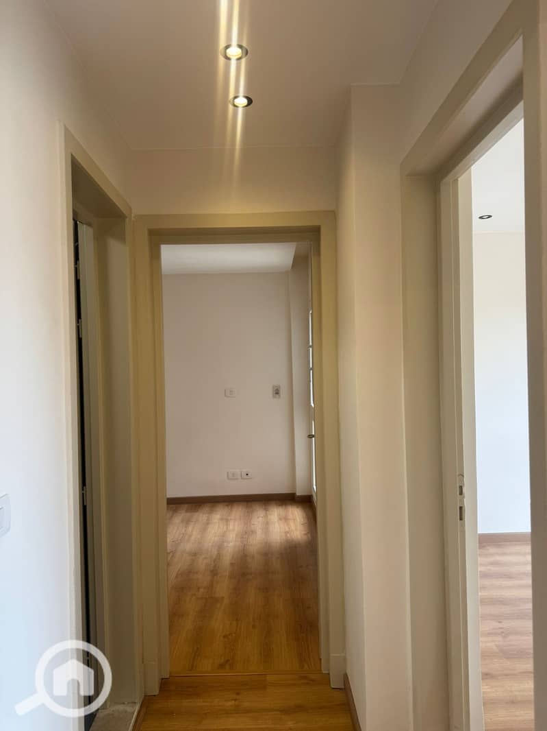 6 WhatsApp Image 2025-11-04 at 10.25. 40 PM (3). jpeg