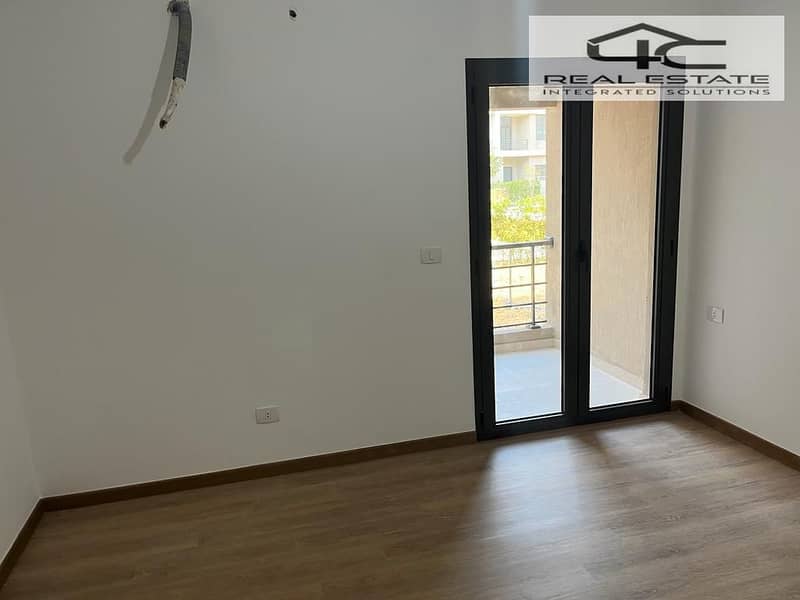 5 d40e3a84-c853-4bc6-ba2f-1ef3863341f0. jpg