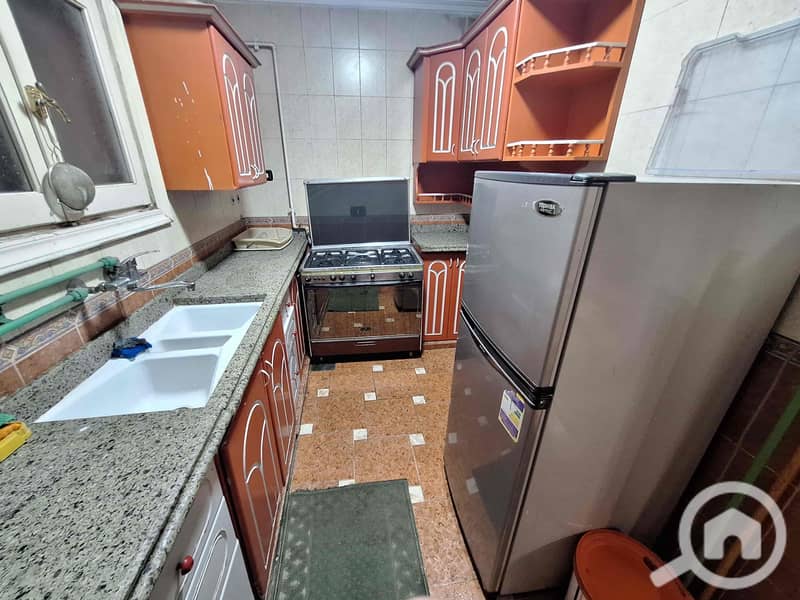 13 f50780c3-dcee-4895-ab93-5c9a4521b7c4. jpg