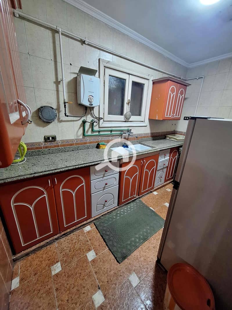 14 7f2b94cc-ec5d-4a0c-83b4-bd40c466ab36. jpg