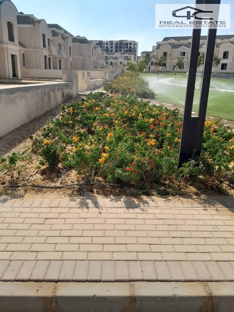 6 WhatsApp Image 2025-10-15 at 14.41. 24 (4). jpeg