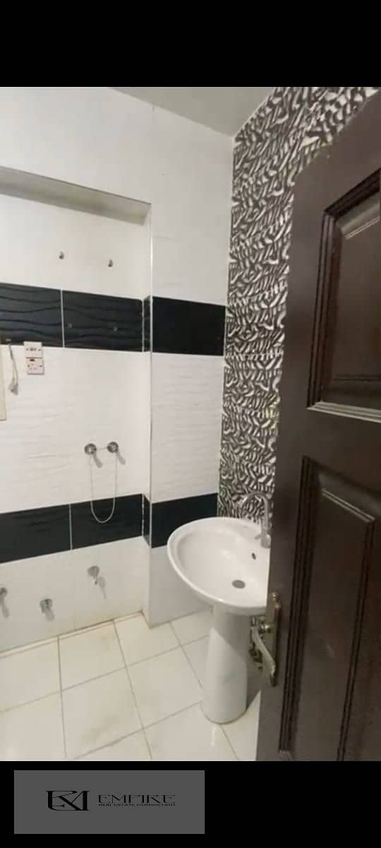 12 IMG-20251103-WA0073. jpg