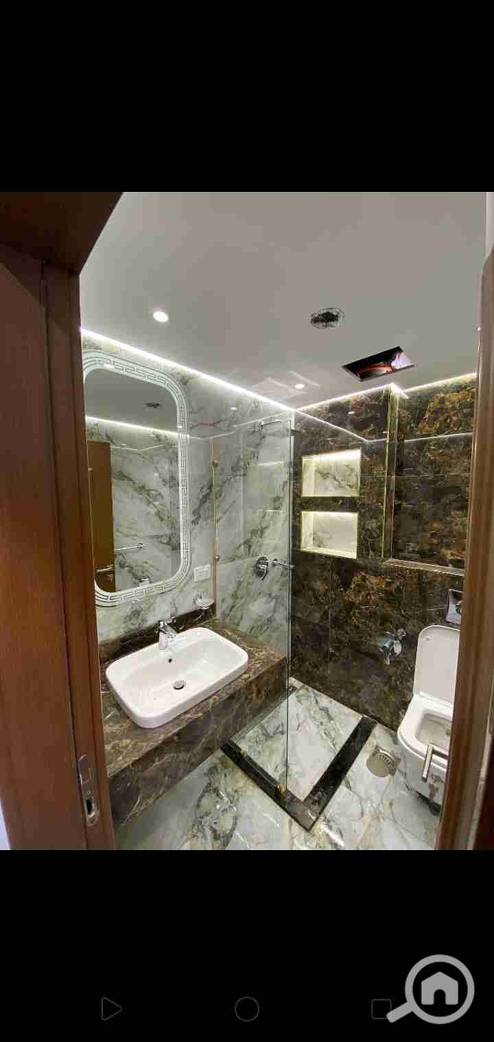 6 Screenshot_2025-11-05-00-05-47-10. jpg