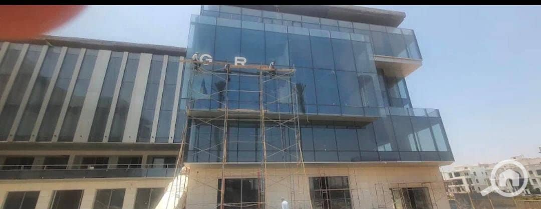 10 d947c1ec-d15b-45fd-b435-b5f165dc94f0. jpg